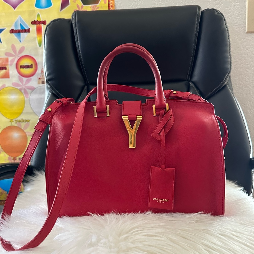 Saint Laurent Classic Y- Cabas Bag